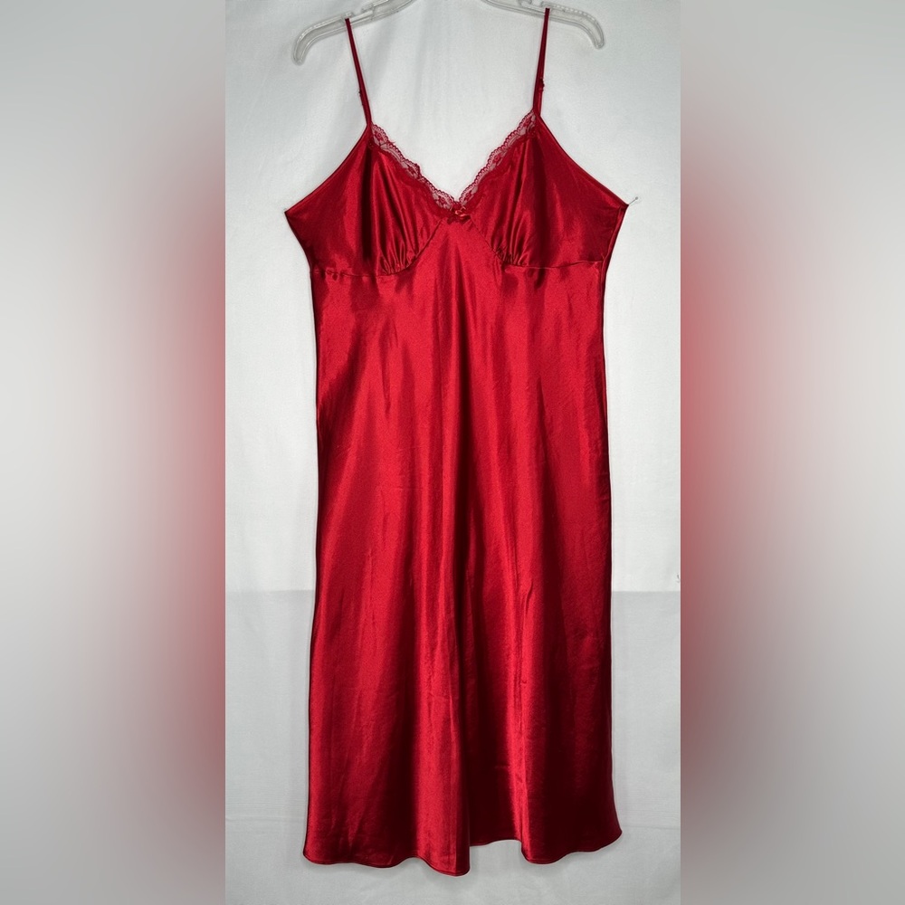 Adonna Red Satin Chemise Slip Dress Lace Trim V-neck Adj Spaghetti Straps Sz‎ XL